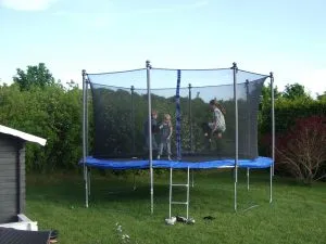 trampoliny ogrodowe
